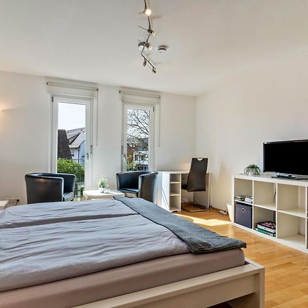 Ferienwohnung Lehen - Herr 2 Freiburg im Breisgau Exterior foto